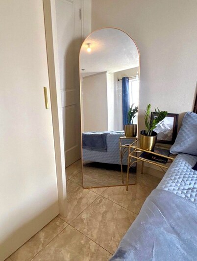 Cazuria - by Zenbreak