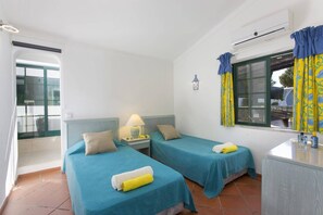 3 bedrooms, iron/ironing board, free WiFi, bed sheets - Villa Maria D'Oura by Villa Plus (Albufeira)