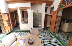 Dining - Stay in a traditional Moroccan courtyard house in the ancient Fes Medina. (Fes)