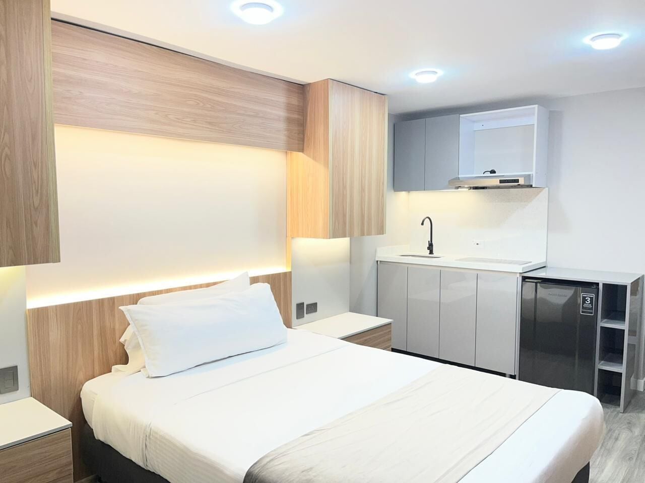 1 chambre, fer et planche à repasser, Wi-Fi gratuit, draps fournis