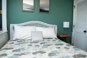 1 bedroom, iron/ironing board, WiFi, bed sheets - The Ocean Sky (Myrtle Beach)