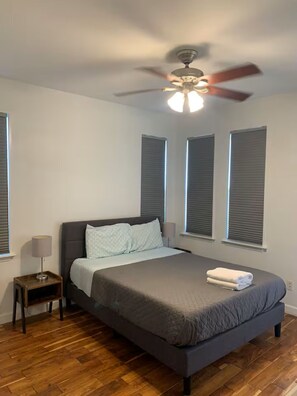Room - 2-bedrooms house with AC in vibrant TX (Austin)