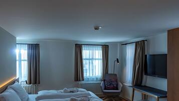 1 Schlafzimmer, Reisekinderbett, kostenloses WLAN, Bettwäsche