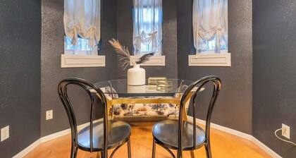 Chic Downtown Denver Retreat | Walk Everywhere + Stylish Comfort