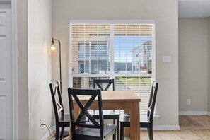 Dining - Spacious 2BR House, Steps from A&M - King - Patio (College Station)