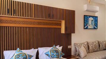 Superior tweepersoonskamer, airconditioning | Luxe beddengoed, geluiddichte muren, gratis wifi, beddengoed