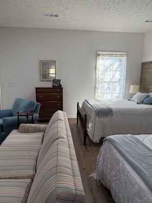 Room - Private & Cozy Nice Studio with AC in charming Corinth (Corinth)