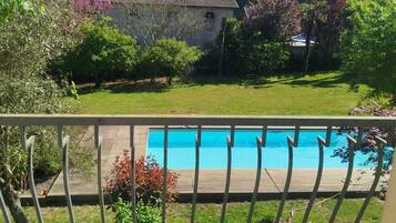 Piscine extérieure, piscine chauffée