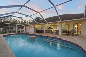 Pool - 2.6 Mi to Beach! Waterfront Home + Pool & Spa (Venice)