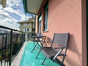 Property grounds - Schiappacasse 11 - One Bedroom Apartment, Sleeps 3 (Rapallo)