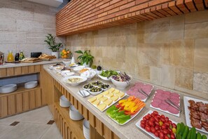 Gratis frukostbuffé varje dag