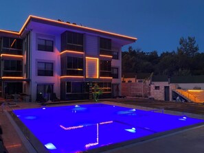 Seasonal outdoor pool