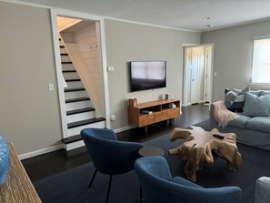 Living area - 2 Bedroom home in New Suffolk, Near beaches. (Cutchogue)