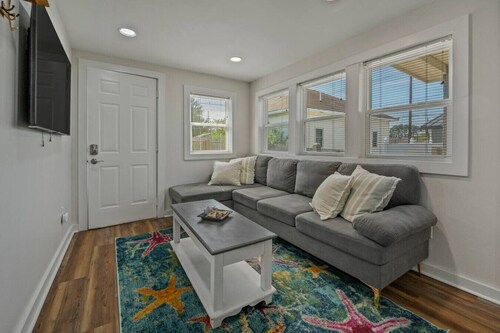 Teaches Hideaway| Golf Cart~Downtown Beaufort~2BR