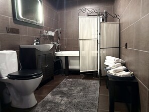 Bathroom - Traku14 Old Town Studio (Vilnius)