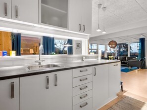 Fridge, microwave, dishwasher, cookware/dishes/utensils - "Niels" - 1.3km from the sea by Interhome (Ebeltoft)