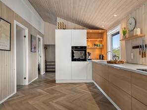 Fridge, microwave, dishwasher, cookware/dishes/utensils - "Steinunn" - 600m from the sea by Interhome (Saltum)