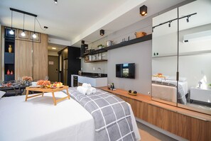 Room - Studio em frente a UFSC e HU - 625A (Florianópolis)