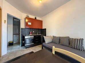 TV - Capo & Nemo Apartments Vodice - Two Bedroom Apartment (Vodice)