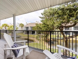 Property grounds - Modern Elegance ~ Excellent Location ~ Steps to the Beach! (Saint Augustine)