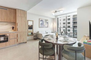 Interior - Worldcenter 1BR Condo with  Pool, Gym, 29th Floor (Miami)
