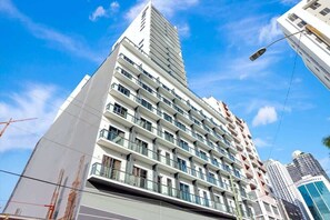 Exterior - Your Intimate Brickell Studio with Private Balcony (Miami)