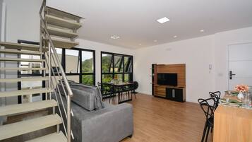 Apartment | Living area
