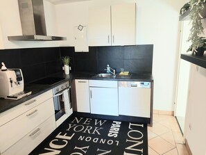 Private kitchen - HC 104 big apartement with pool and garden (Haidershofen)