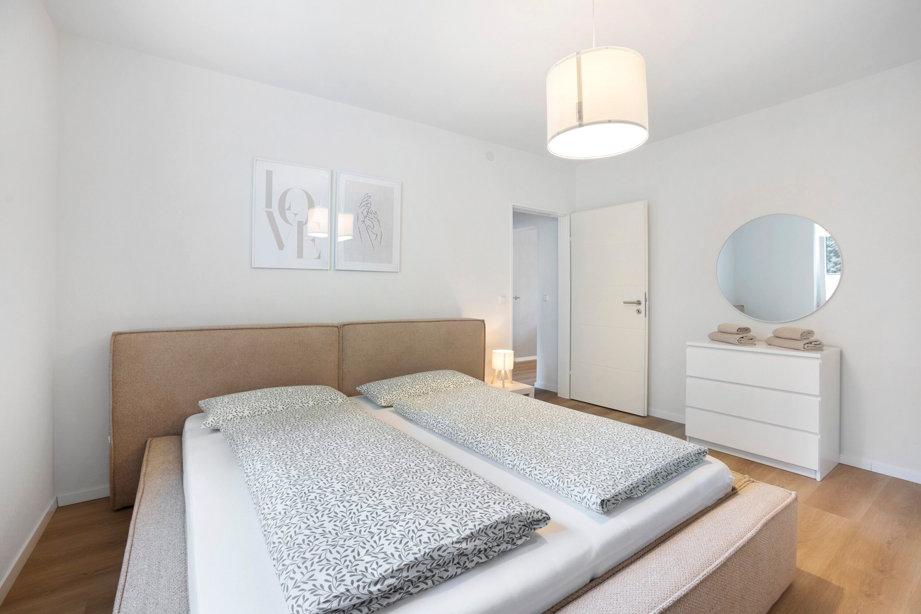 2 Schlafzimmer, Bügeleisen/Bügelbrett, WLAN, Bettwäsche