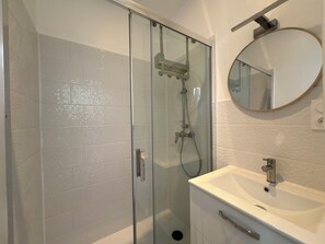 Shower - Cosy studio 2, new, near Royan&beaches-Calm&fully equipped (Breuillet)