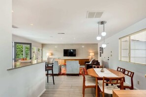 Dining - Mid-Century Oasis w/ Private Pool & Mountain Views (Rancho Mirage)