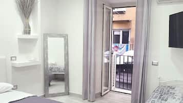 1 camera, Wi-Fi gratuito, lenzuola
