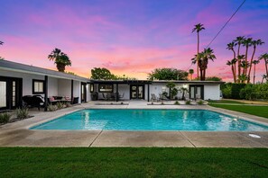 Pool - Relaxing Retreat in South Palm Desert (Palm Desert)