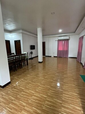 Interior - Fresh, Clean & Cozy Rooms – Yena’s Inn (Cauayan)