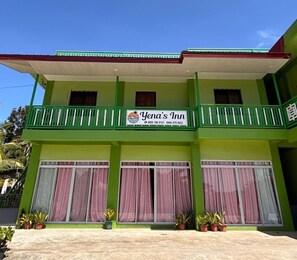 Exterior - Stay, Relax, Explore – Yena’s Inn (Cauayan)