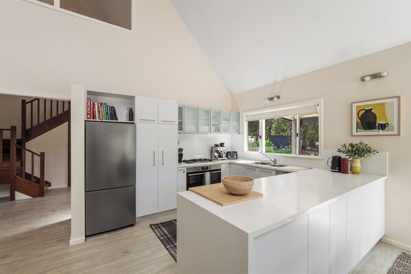 Microwave, oven, stovetop, dishwasher