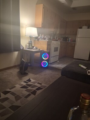 Private kitchen -  1-bedroom apartment in Pittsburgh Southside 5 mins from downtown (Pittsburgh)