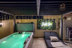 Pool - 👀It's winking at you... isn't it?👀2Jacuzis•Rooftop-AirHockey-GlamRoom-Insta-Ready (Albufeira)
