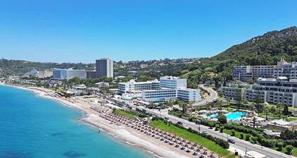 Sinani Apartment Sea View Balcony Jacuzzi Gem