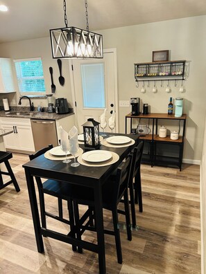 Dining - Cozy High Springs Home - 3/2 (High Springs)