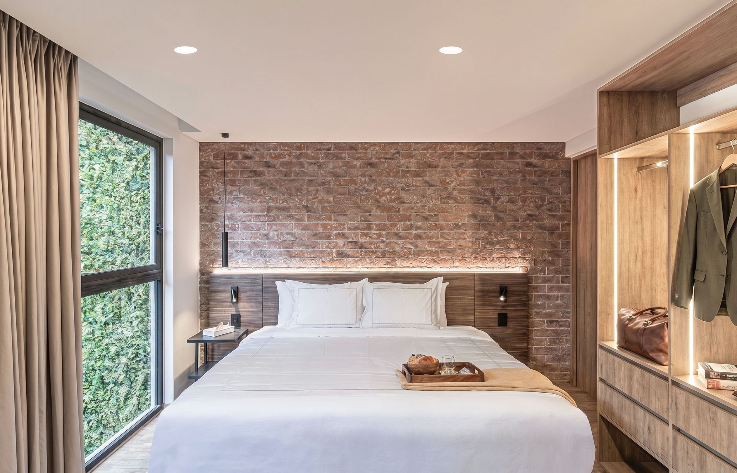 Executive Apartment, Balcony