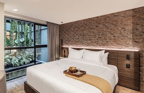 Signature King Suite Street View | Vista desde la habitación