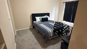 3 bedrooms, WiFi, bed sheets