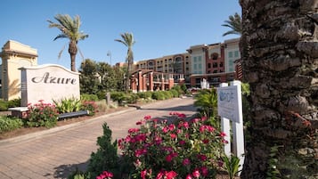 Condo, Multiple Beds (Azure #323) | Property grounds