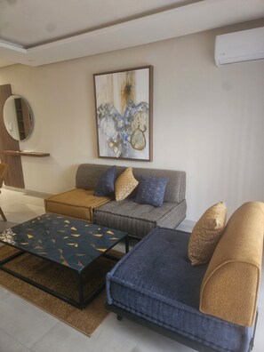 Smart TV - Muma Apartment Marrakech - Premium Stay & Comfort (Marrakesch)