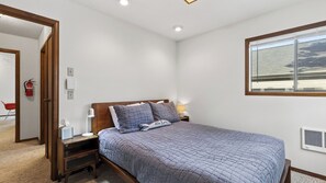 House (3 Bedrooms) | Interior - Magic Tree House by Avantstay Fire Pit + Deck + Movie Room Walk to the Beach (Manzanita)