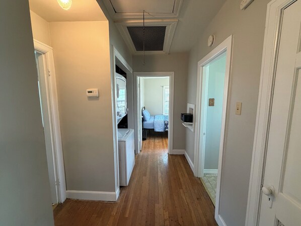 Interior - Fully Furnished 3BR/2BA Less than .5 mile to Hospital & University of Memphis (Jackson)