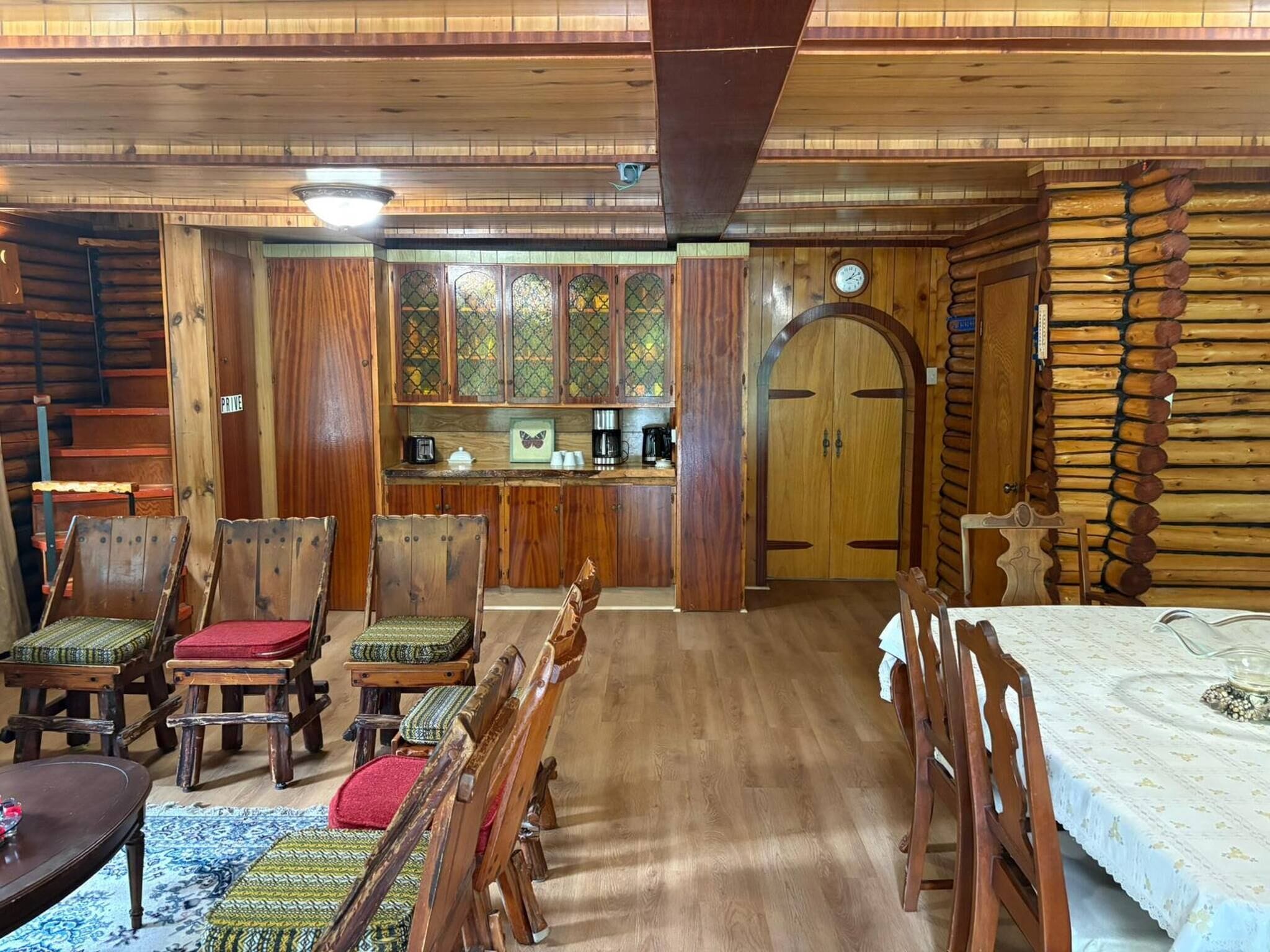 Maison, 5 chambres | Restauration