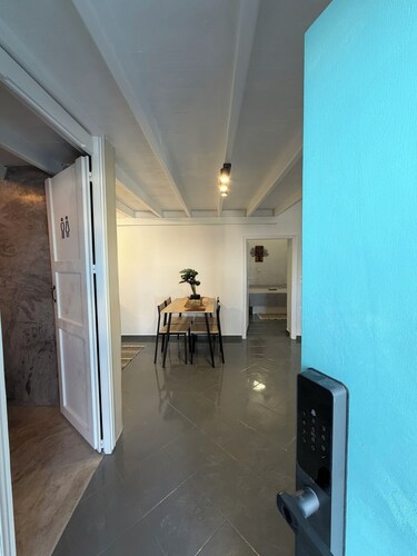 LOFT KAVES POOL AND BAR SUITES - ΜΟΝΑΔΙΚΗ ΕΜΠΕΙΡΙΑ ΜΕ ΑΞΕΧΑΣΤΗ ΘΕΑ