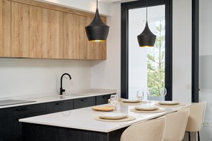 Dining - 'The Caletas Village Luxury' with Sea Views and Baviera Golf Course Scenery (Vélez-Málaga)